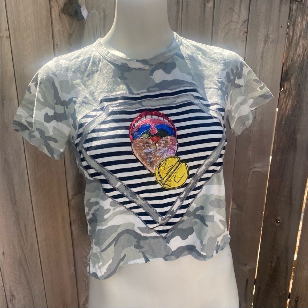 MARC JACOBS Grey Julia Verhoeven Edition Camo
Mouth T-Shirt size XS